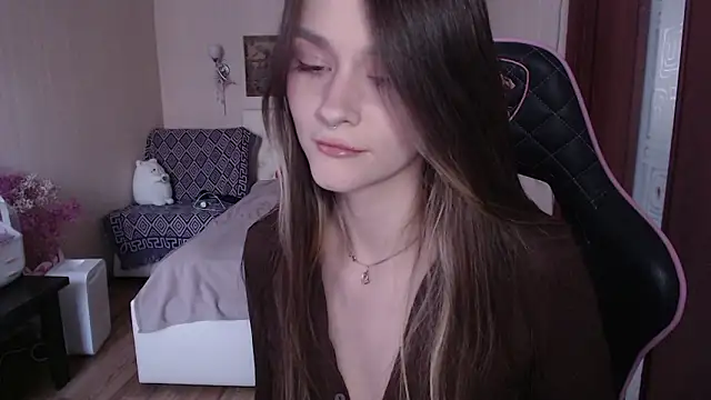 jeann elsaa online show from March 16, 2026, 5:55 am