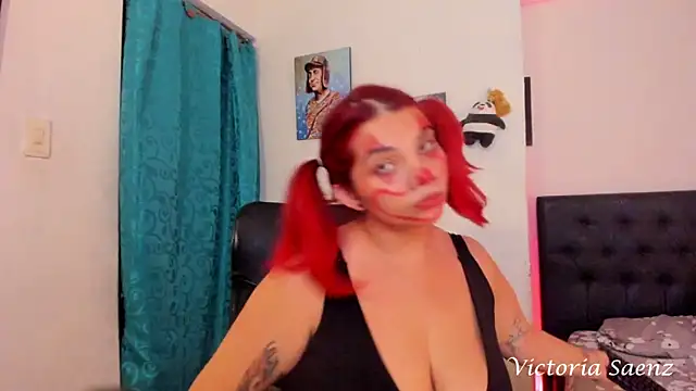 victoriaasaenz  online show from January 18, 2025, 3:53 am