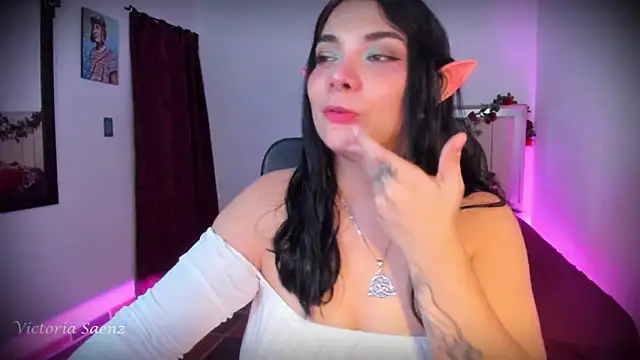 victoriaasaenz  online show from March 13, 2026, 12:39 am