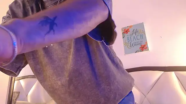 AlbertBernal69 online show from November 15, 2025, 10:59 pm