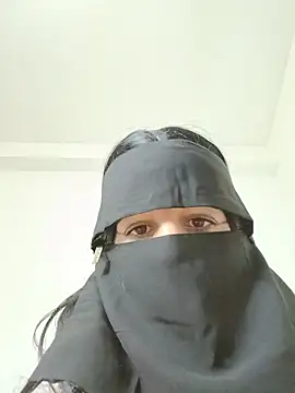 KHALIJIA-ARABIA-couple online show from November 20, 2025, 8:08 pm