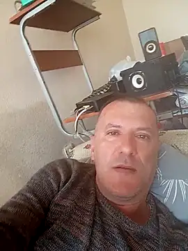 bestofyalcinturkey online show from April 15, 2026, 11:17 am