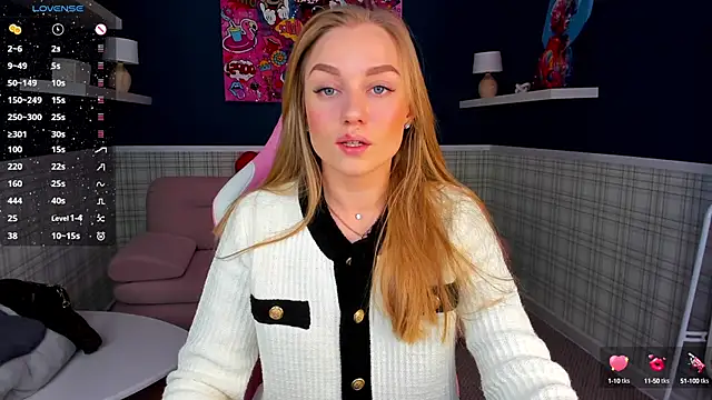 Barbie Lis online show from February 24, 2025, 11:19 pm