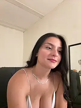Snapshot of Lolitah__69 chatting on September 19, 2025, 12:12 am Lolitah  69 online show from September 19, 2025, 12:12 am