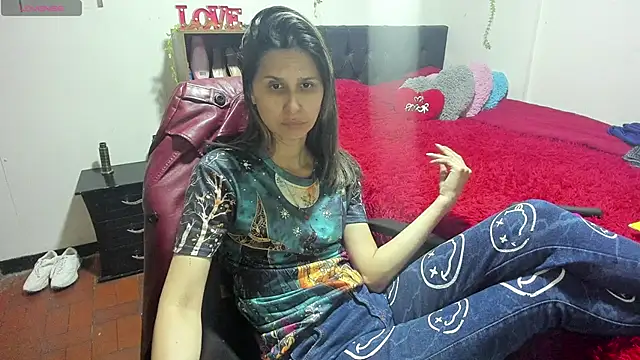 lauren ashlee online show from November 17, 2025, 5:30 pm