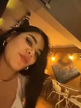 Insane Issa online show from December 8, 2024, 10:25 pm