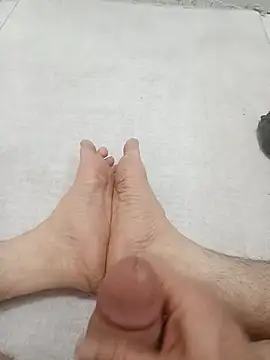 Hardapple01 online show from February 28, 2025, 9:15 am