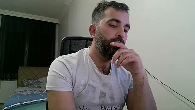 tgltplsr online show from February 4, 2025, 1:02 am