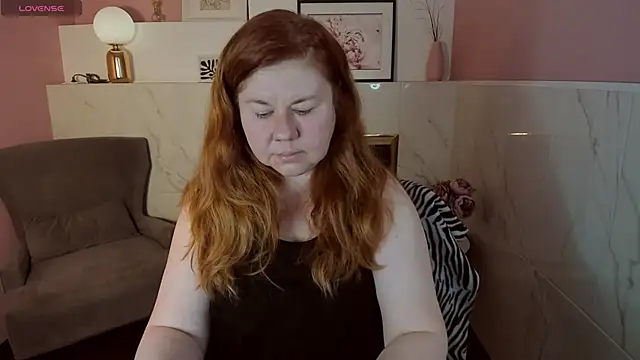 Mrs Emilia online show from December 5, 2024, 2:00 pm