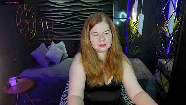 Mrs Emilia online show from December 14, 2024, 12:44 am