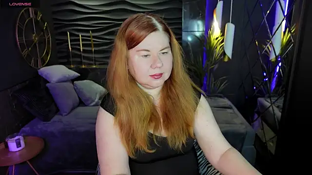 Mrs Emilia online show from December 15, 2024, 12:51 am