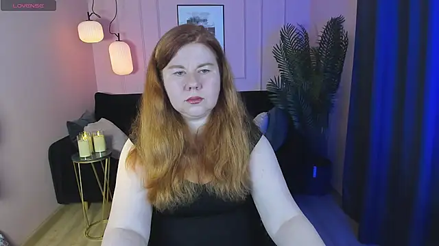 Mrs Emilia online show from December 21, 2024, 8:21 pm