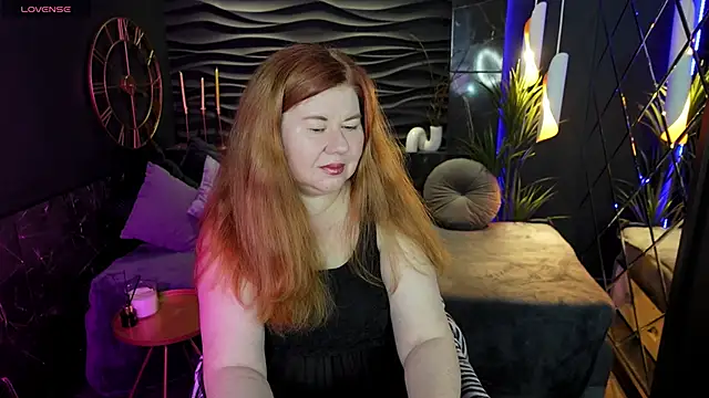 Mrs Emilia online show from December 23, 2024, 1:40 am