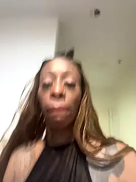 SlimBeenBadd1981 online show from December 22, 2025, 10:12 am