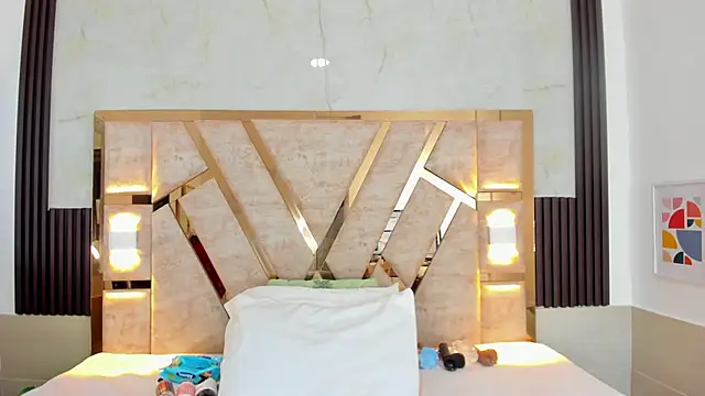 Snapshot of Athenea_Mills chatting on January 25, 2025, 6:46 pm Athenea Mills online show from January 25, 2025, 6:46 pm