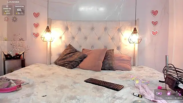 SakuraLee  online show from March 4, 2026, 1:39 pm