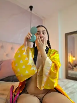 SakuraLee  online show from April 7, 2026, 1:55 pm