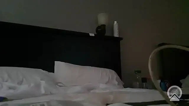 Snapshot of JunkieLiLMethWhore chatting on September 30, 2025, 12:15 am JunkieLiLMethWhore online show from September 30, 2025, 12:15 am