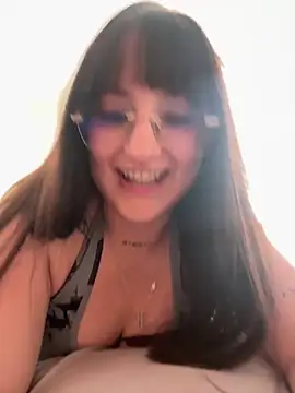 Megan lu2 online show from February 26, 2025, 1:43 am