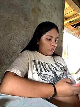 Snapshot of moncerrat_luna chatting on September 25, 2025, 8:34 pm moncerrat luna online show from September 25, 2025, 8:34 pm