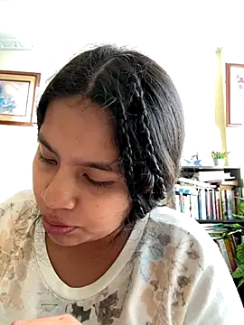 Snapshot of moncerrat_luna chatting on October 15, 2025, 10:10 pm moncerrat luna online show from October 15, 2025, 10:10 pm