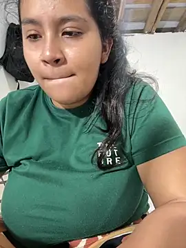 moncerrat luna online show from April 2, 2026, 12:41 am