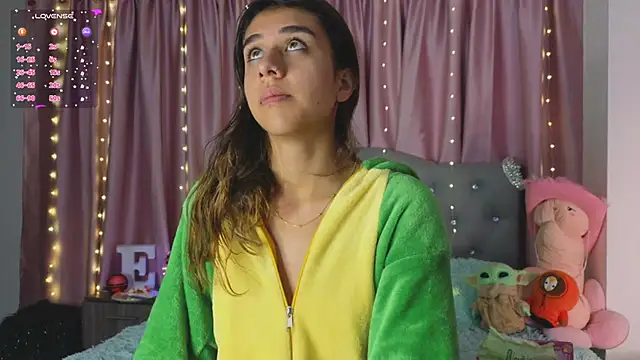 Emiily Scott1 online show from January 25, 2025, 11:23 am