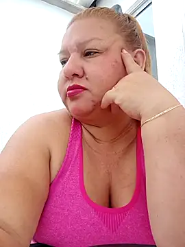 HORNY MATURE25 online show from March 5, 2025, 7:27 pm