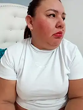 HORNY MATURE25 online show from November 14, 2025, 3:55 pm