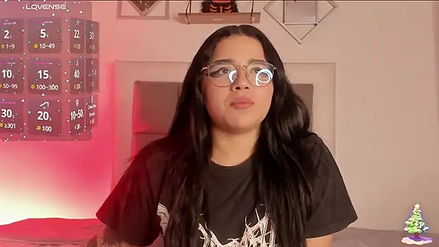 aliice walker  online show from January 15, 2025, 7:01 pm