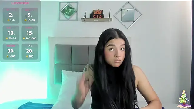 aliice walker  online show from January 21, 2025, 1:11 pm