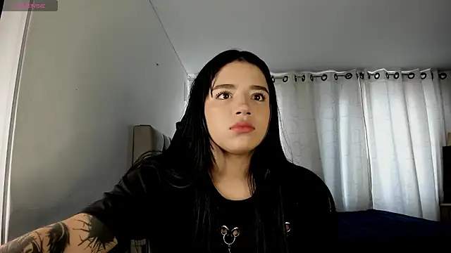 aliice walker  online show from November 7, 2025, 3:12 pm