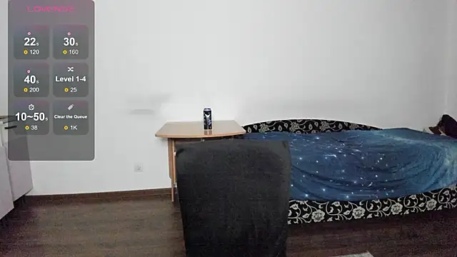 Snapshot of KitsuneRem chatting on February 22, 2026, 1:40 am KitsuneRem online show from February 22, 2026, 1:40 am