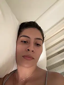 Sophie  Foxxx online show from October 12, 2025, 5:17 am