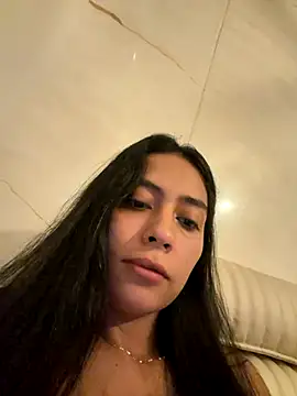 Sophie  Foxxx online show from November 4, 2025, 10:25 am