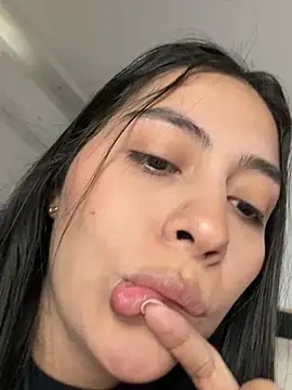 Sophie  Foxxx online show from March 26, 2026, 4:34 pm