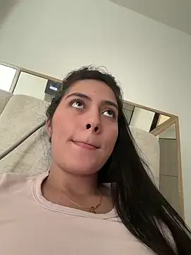 Sophie  Foxxx online show from April 13, 2026, 7:52 pm