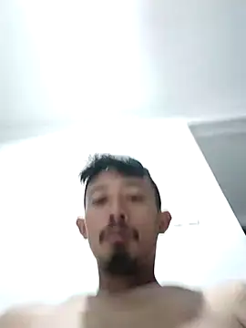 Dwirosebig online show from October 11, 2025, 10:08 pm