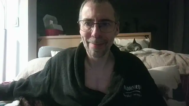 ptitcanard60600 online show from January 18, 2026, 10:24 pm