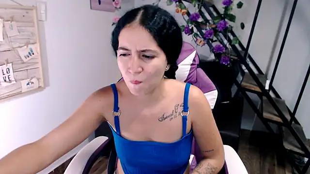 samantha baby  online show from February 18, 2026, 5:42 pm