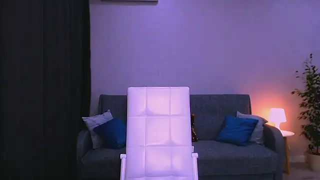 LesleySweet online show from February 6, 2026, 3:37 pm