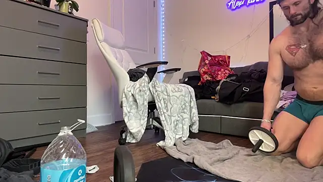 Snapshot of alexmannd chatting on January 19, 2025, 5:28 pm alexmannd online show from January 19, 2025, 5:28 pm