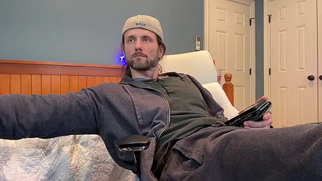 Snapshot of alexmannd chatting on February 26, 2025, 4:35 pm alexmannd online show from February 26, 2025, 4:35 pm