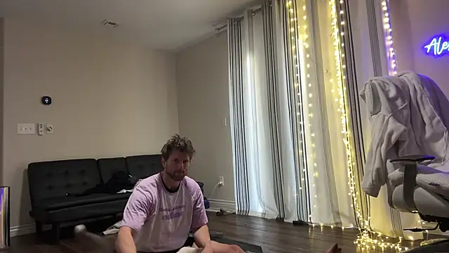 Snapshot of alexmannd chatting on October 7, 2025, 3:20 pm alexmannd online show from October 7, 2025, 3:20 pm