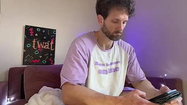 Snapshot of alexmannd chatting on December 17, 2025, 5:52 pm alexmannd online show from December 17, 2025, 5:52 pm