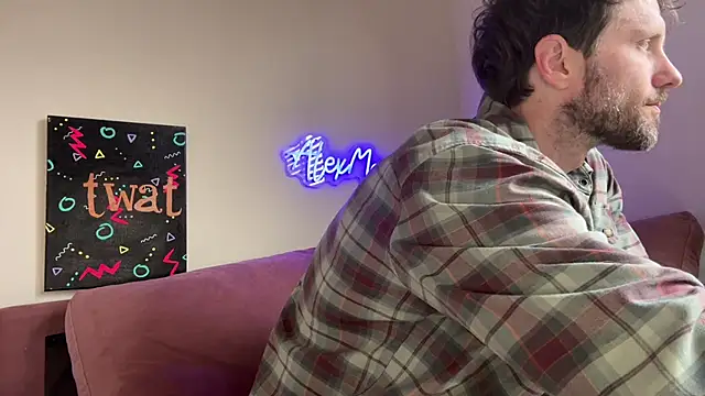 Snapshot of alexmannd chatting on December 21, 2025, 6:26 pm alexmannd online show from December 21, 2025, 6:26 pm