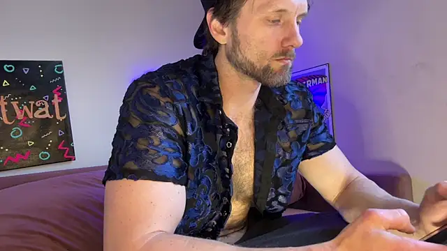 Snapshot of alexmannd chatting on February 6, 2026, 6:33 pm alexmannd online show from February 6, 2026, 6:33 pm