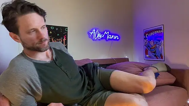 Snapshot of alexmannd chatting on March 1, 2026, 8:00 pm alexmannd online show from March 1, 2026, 8:00 pm