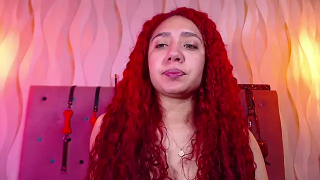 IsabelaLatina online show from February 24, 2026, 2:59 pm