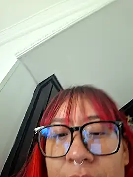 Snapshot of Kata_Bigboobs chatting on March 17, 2025, 5:49 pm Kata Bigboobs online show from March 17, 2025, 5:49 pm